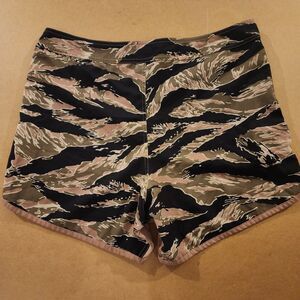 Tachuntfish THF Camo Athletic Shorts Mens XL Tiger Stripe Gym Training MMA